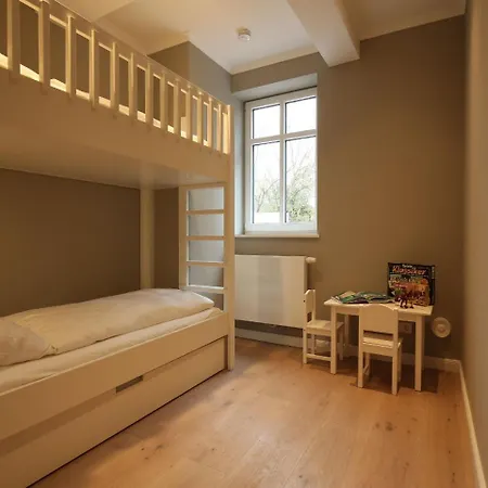 아파트 Kleine Charlotte - Traumwohnung Mit Terrasse Fuer 4 Personen *