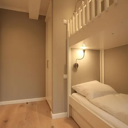Kleine Charlotte - Traumwohnung Mit Terrasse Fuer 4 Personen * 방어로게